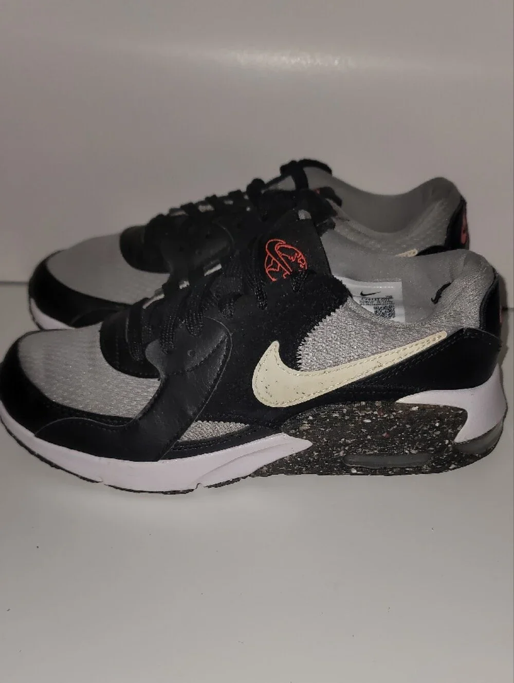 Nike Air Max Excee SE Youth Sneakers